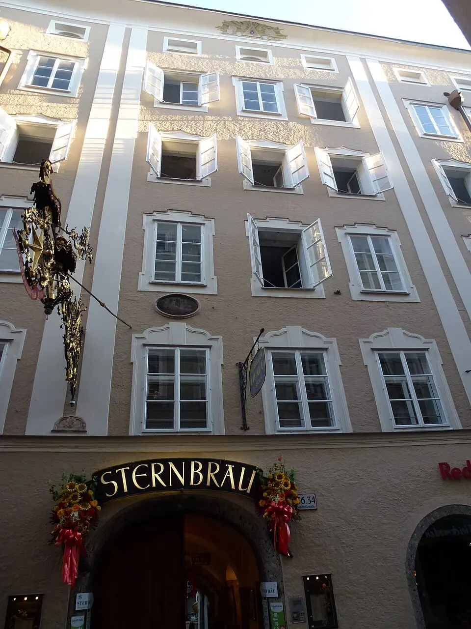 Gasthaus, Sternbräu mit Arkadenhof und Sternstöckl