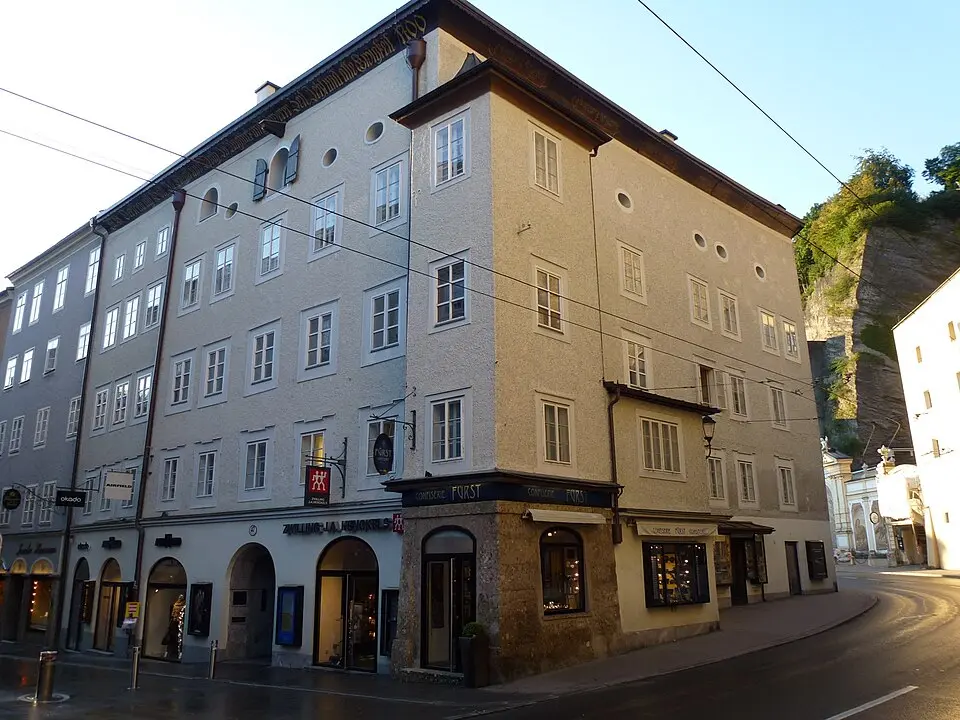 Wohn- und Geschäftshaus, ehem. Wagnerhaus