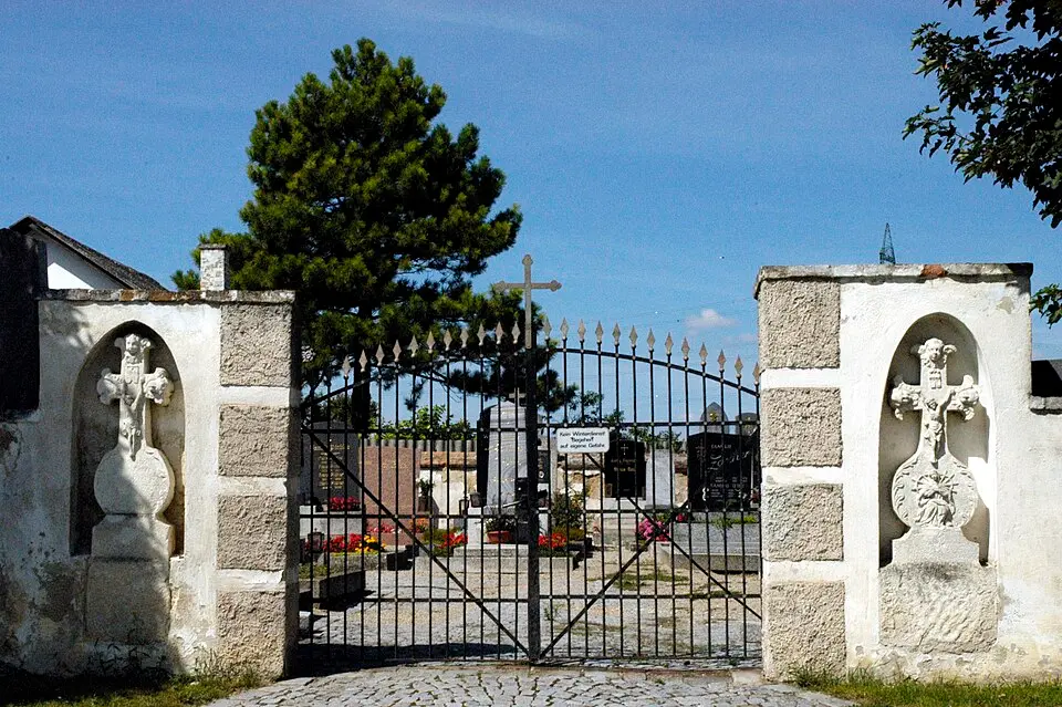 Slika: Manfred Kuzel · CC BY-SA 3.0 Friedhof Gettsdorf