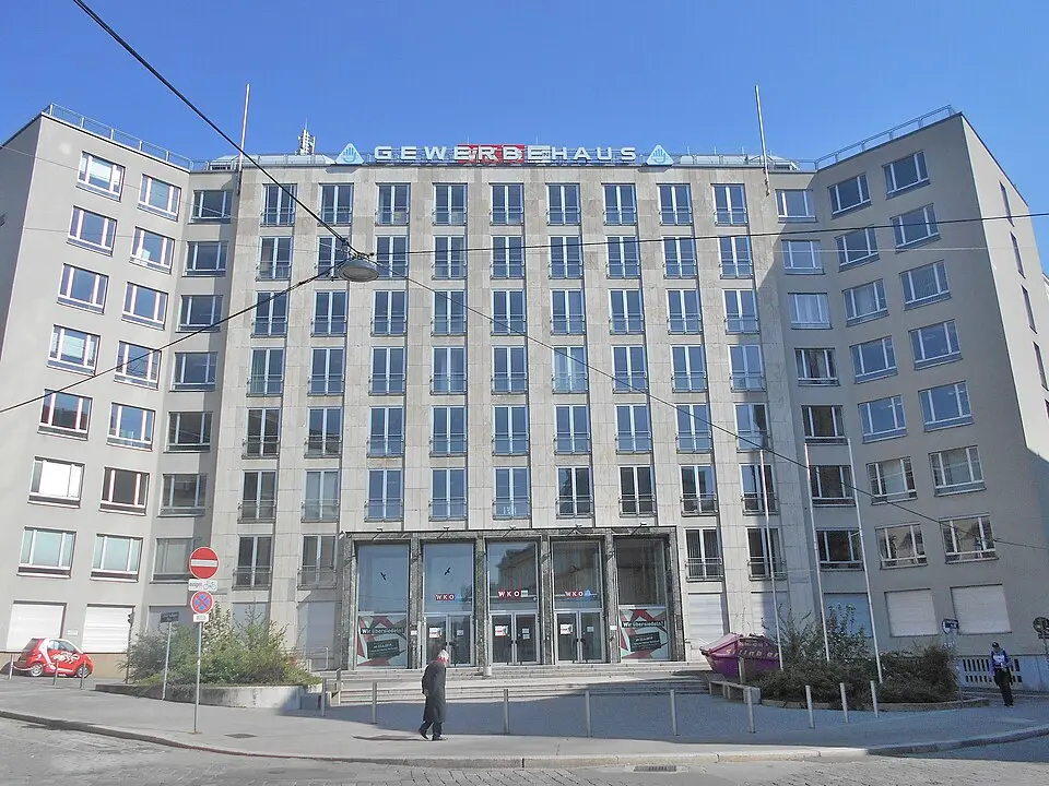 Ehemaliges Gewerbehaus, nunmehr Hotel