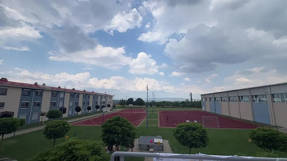 Гимназија „Лојола” Призрен