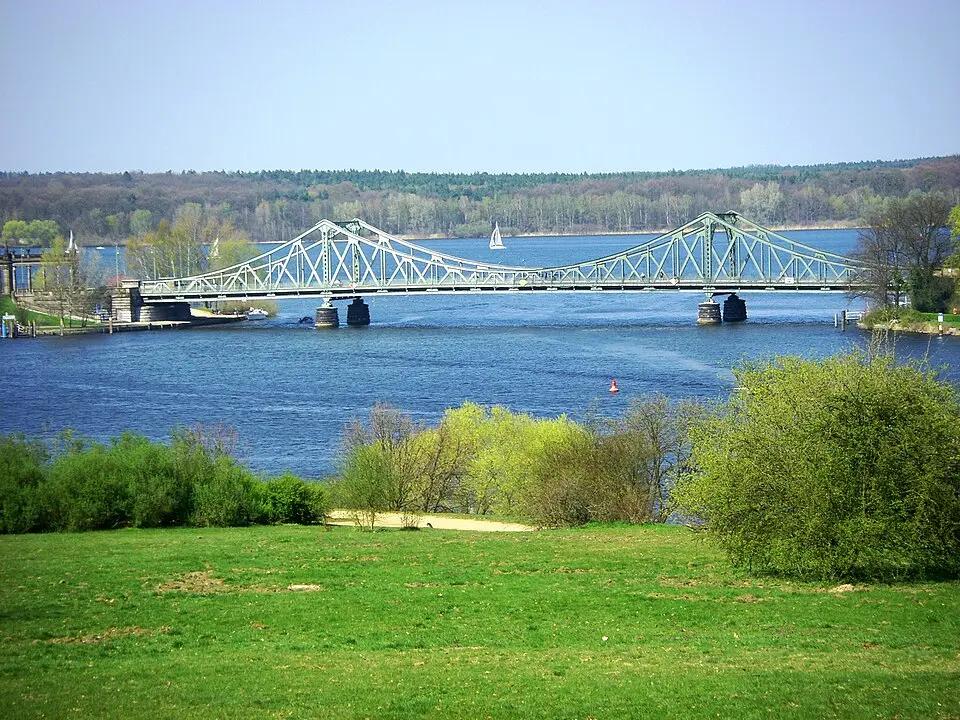 Glienicker Brücke
