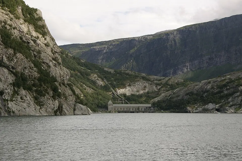 Glomfjorden
