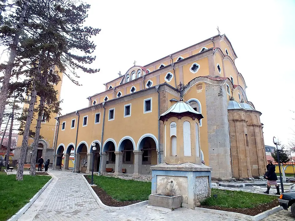 Slika: Bwangha Mbutto · CC BY-SA 3.0 Црква Светог Николе у Гњилану