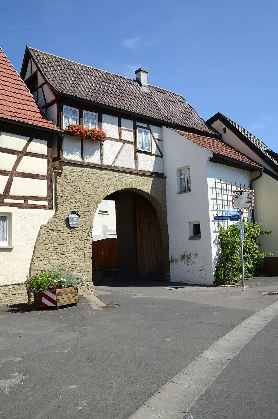 Stadttor, sogenanntes Schwebheimer Tor