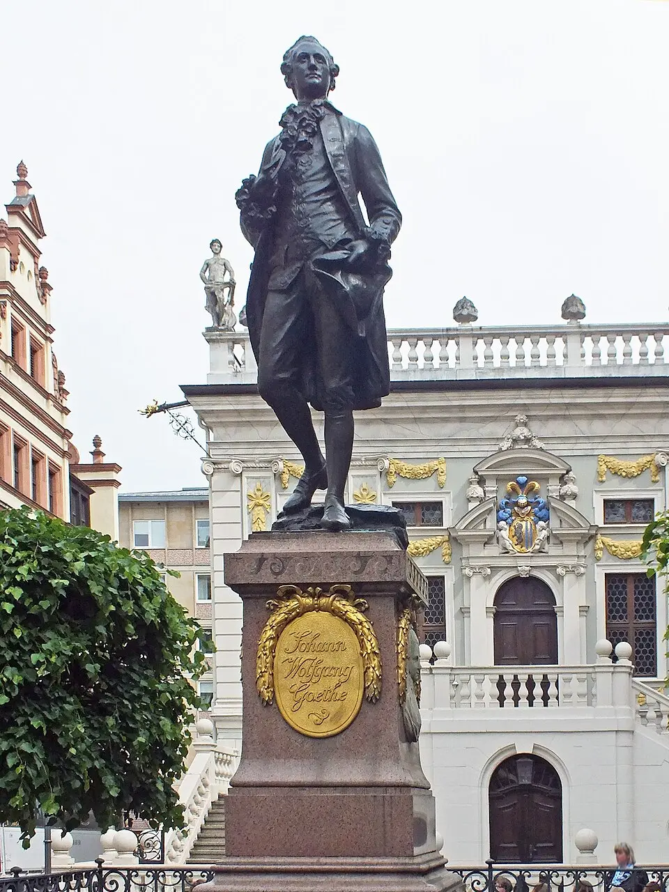 Image: Geisler Martin · CC BY-SA 3.0 Monument Goethe