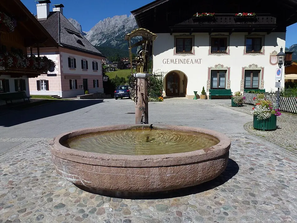 Dorfbrunnen