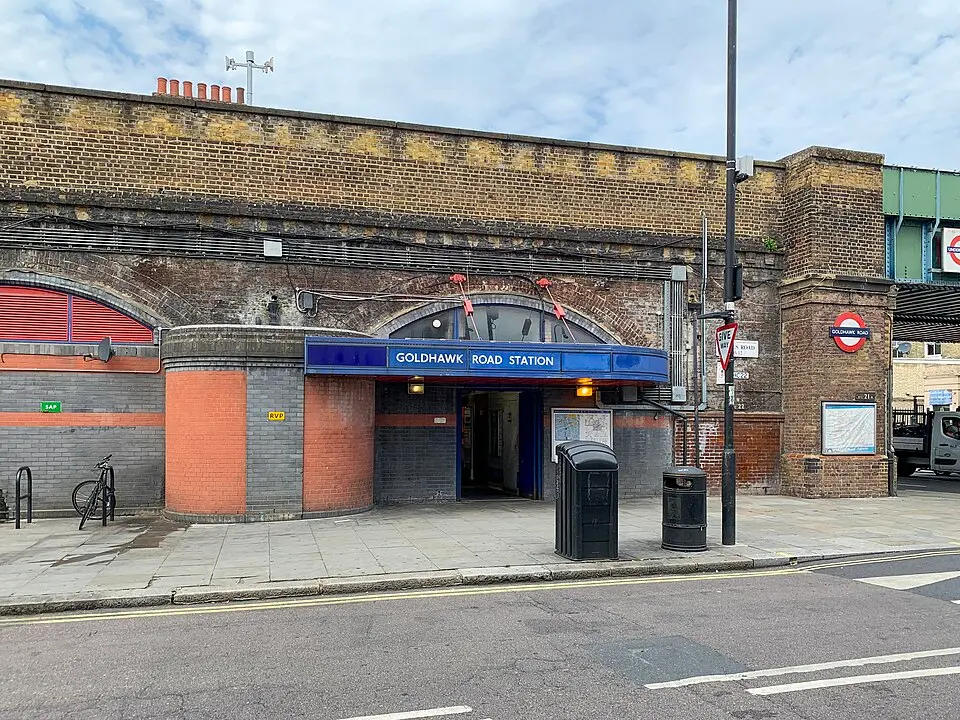 Goldhawk Road tube station