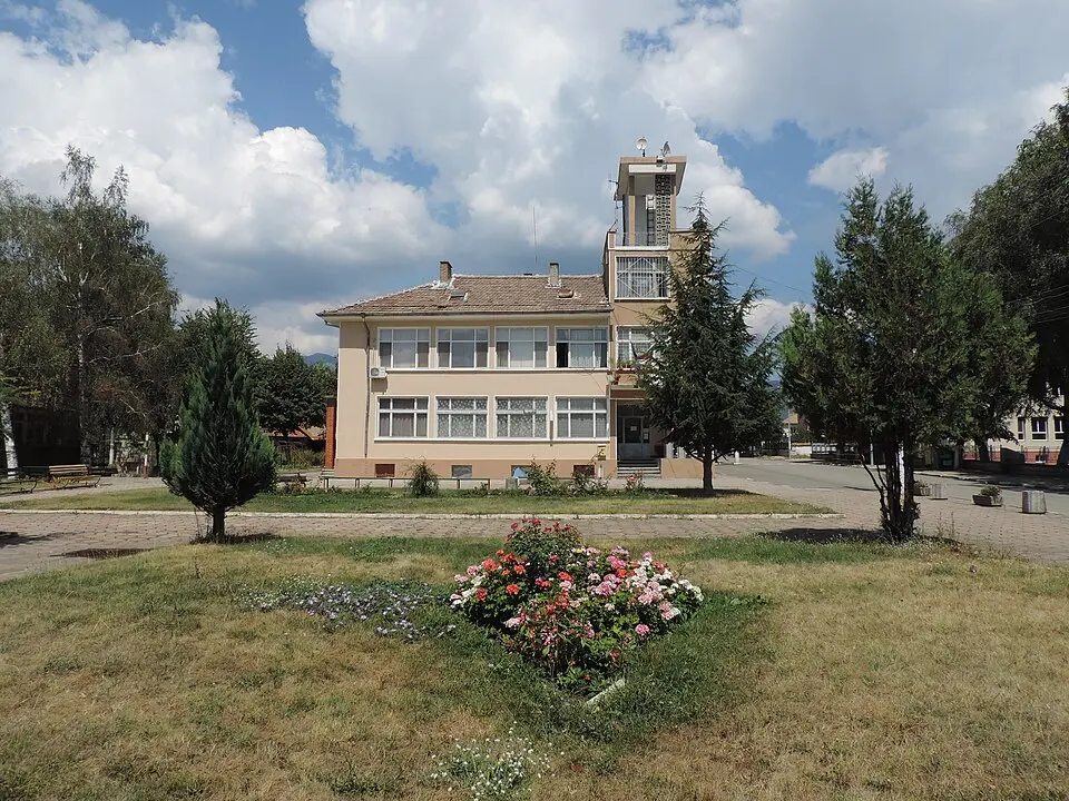 Горно Сахране