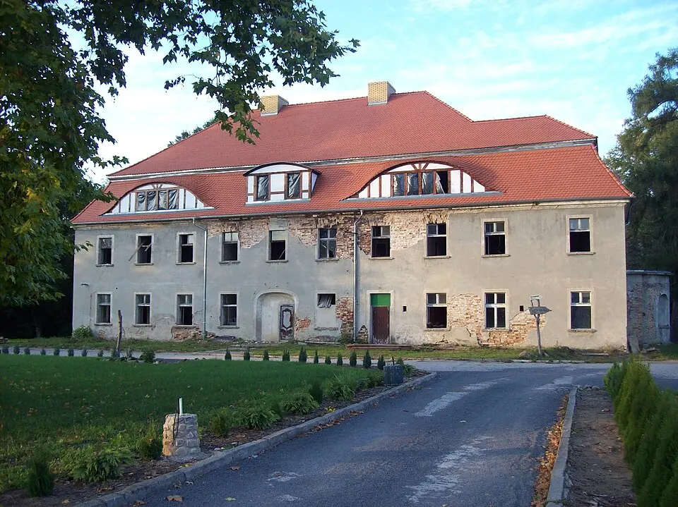 Pałac w Gorzycy