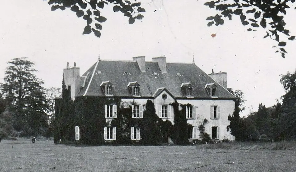Bild: Jean Paul Sallien · Public domain château de Montjoie