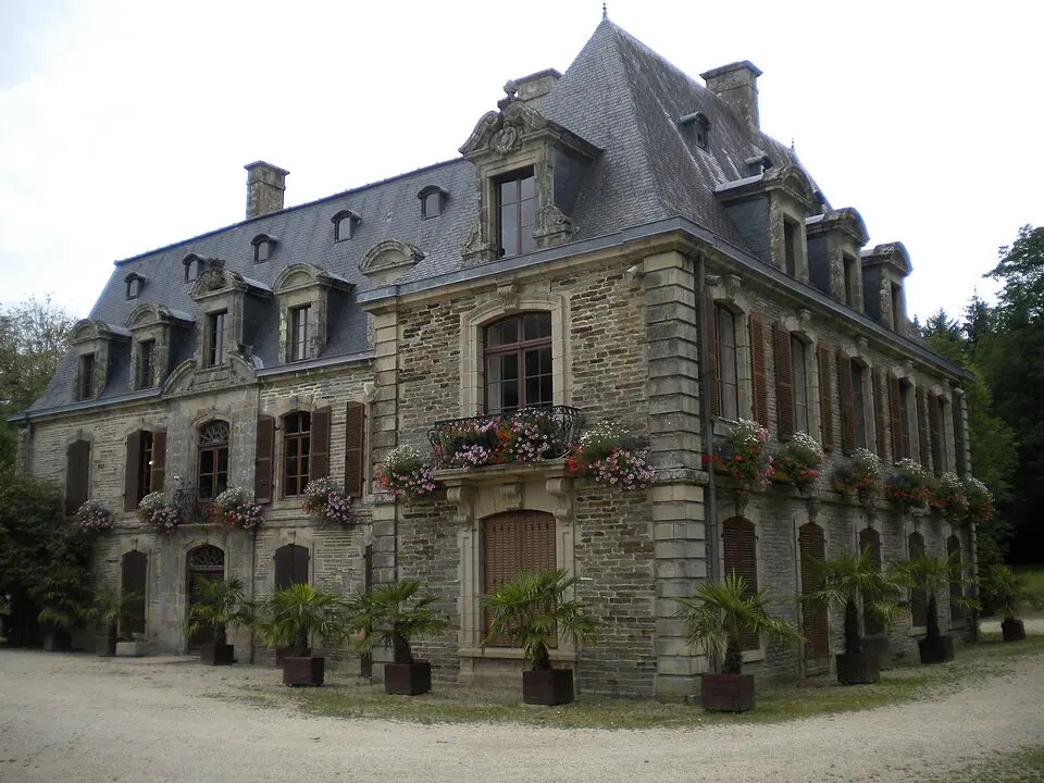 château de Tronjoly
