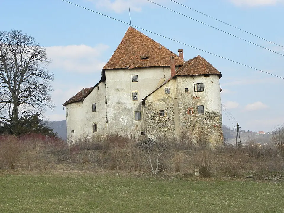 Grad Škrljevo