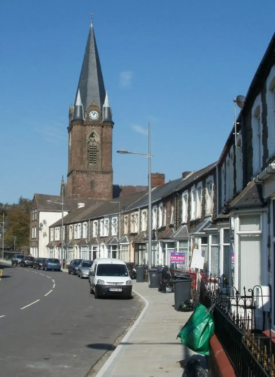 Image: Jaggery · CC BY-SA 2.0 Ebbw Vale South