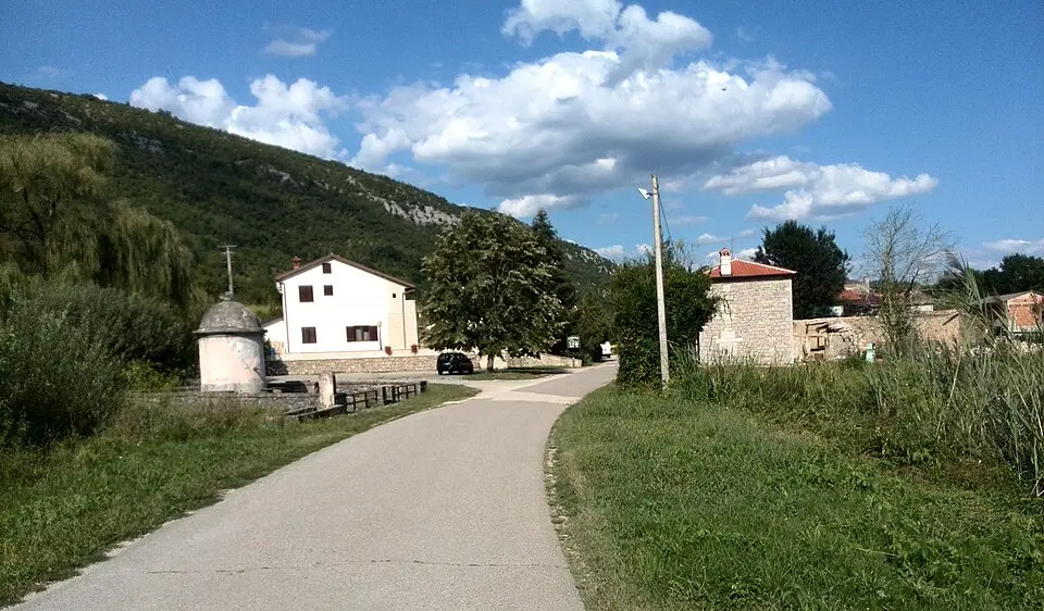 Gradinje, Cerovlje