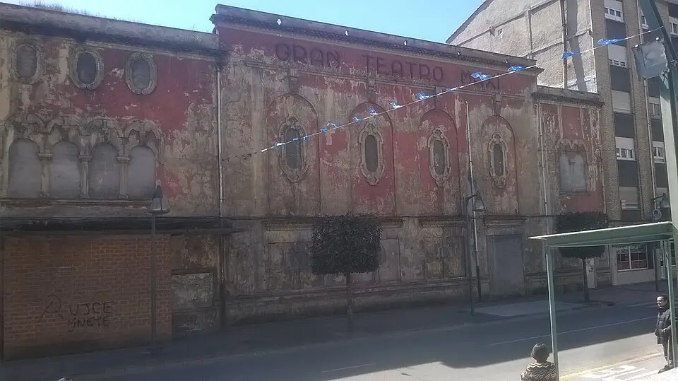 Teatro Maxi