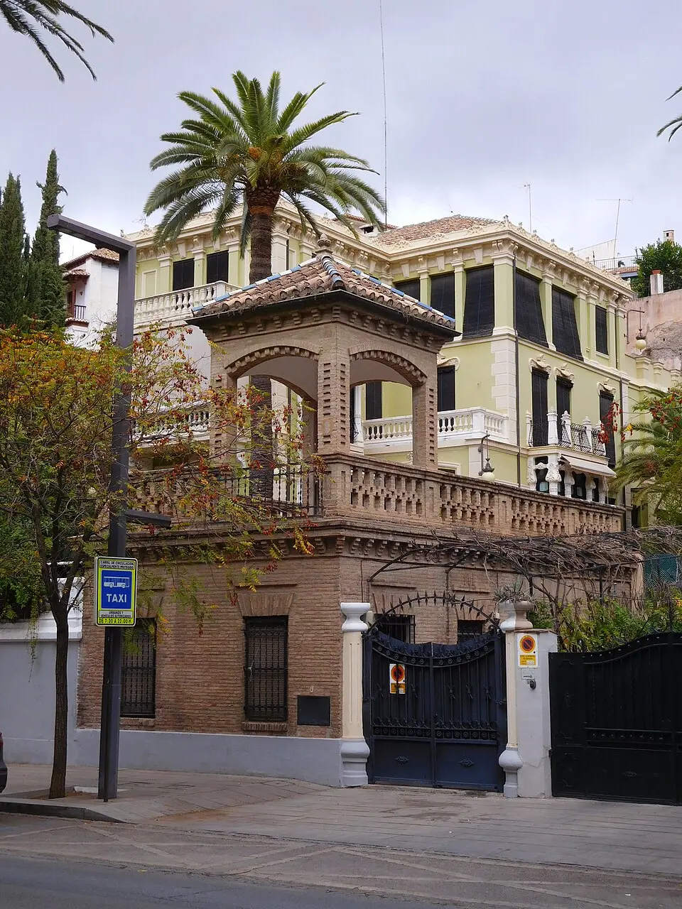 Paseo de la Bomba 7