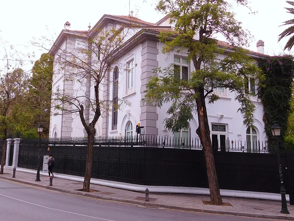Paseo de la Bomba 9