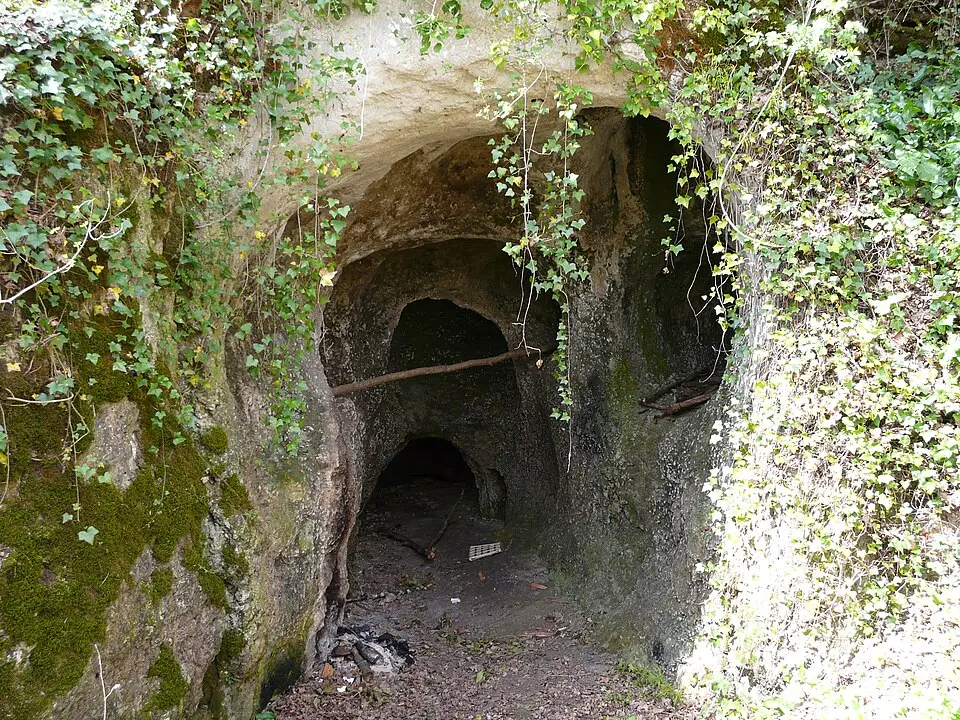 Rochereil cave