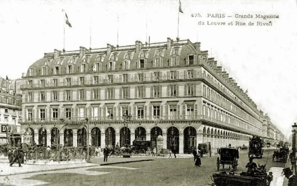 Image: User Justelipse on fr.wikipedia · Public domain Grands Magasins du Louvre