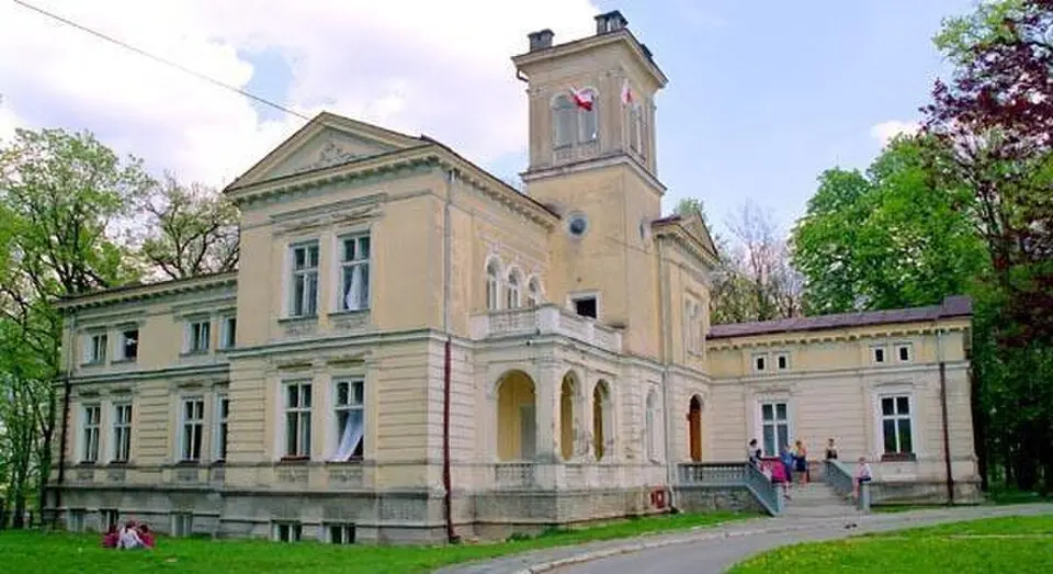 Pałac w Łoniowie