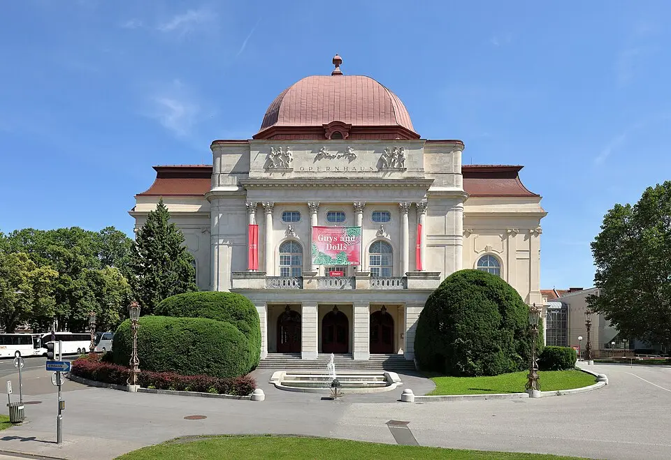Bild: C.Stadler/Bwag · CC BY-SA 4.0 Opernhaus Graz