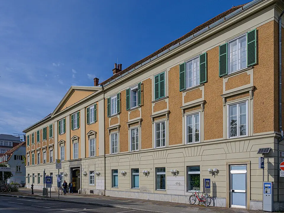 Hotel Weitzer (Klassizistischer Teil)