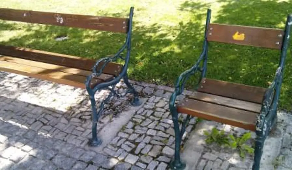 Parkbänke