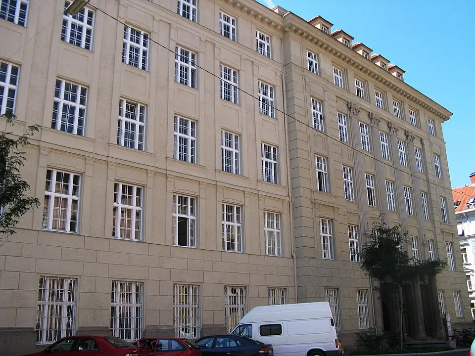 Universität/Hochschule, TU Graz/Neue Technik