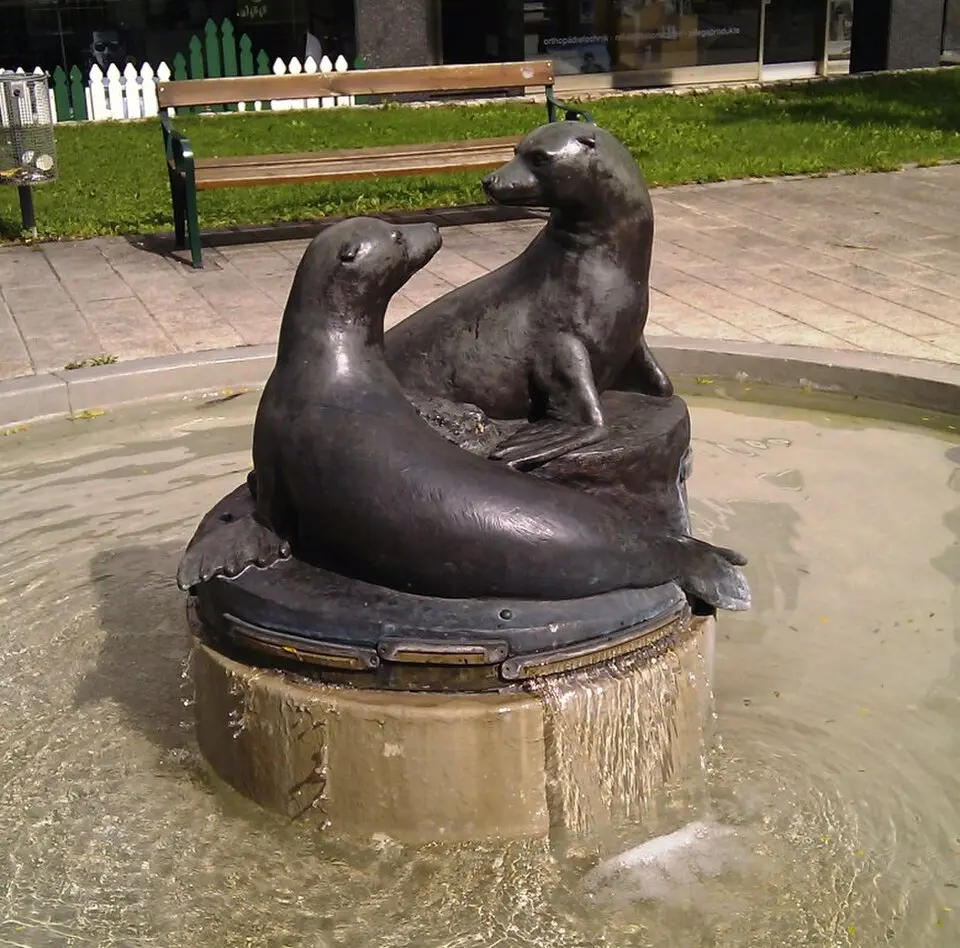 Seelöwenbrunnen