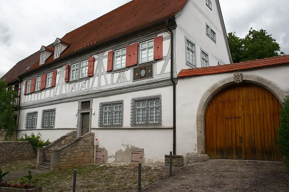 Obrázok: Reinhardhauke · CC BY-SA 3.0 Amtshaus (Grünsfeld)