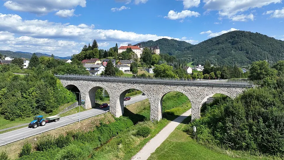 sechs Viadukte