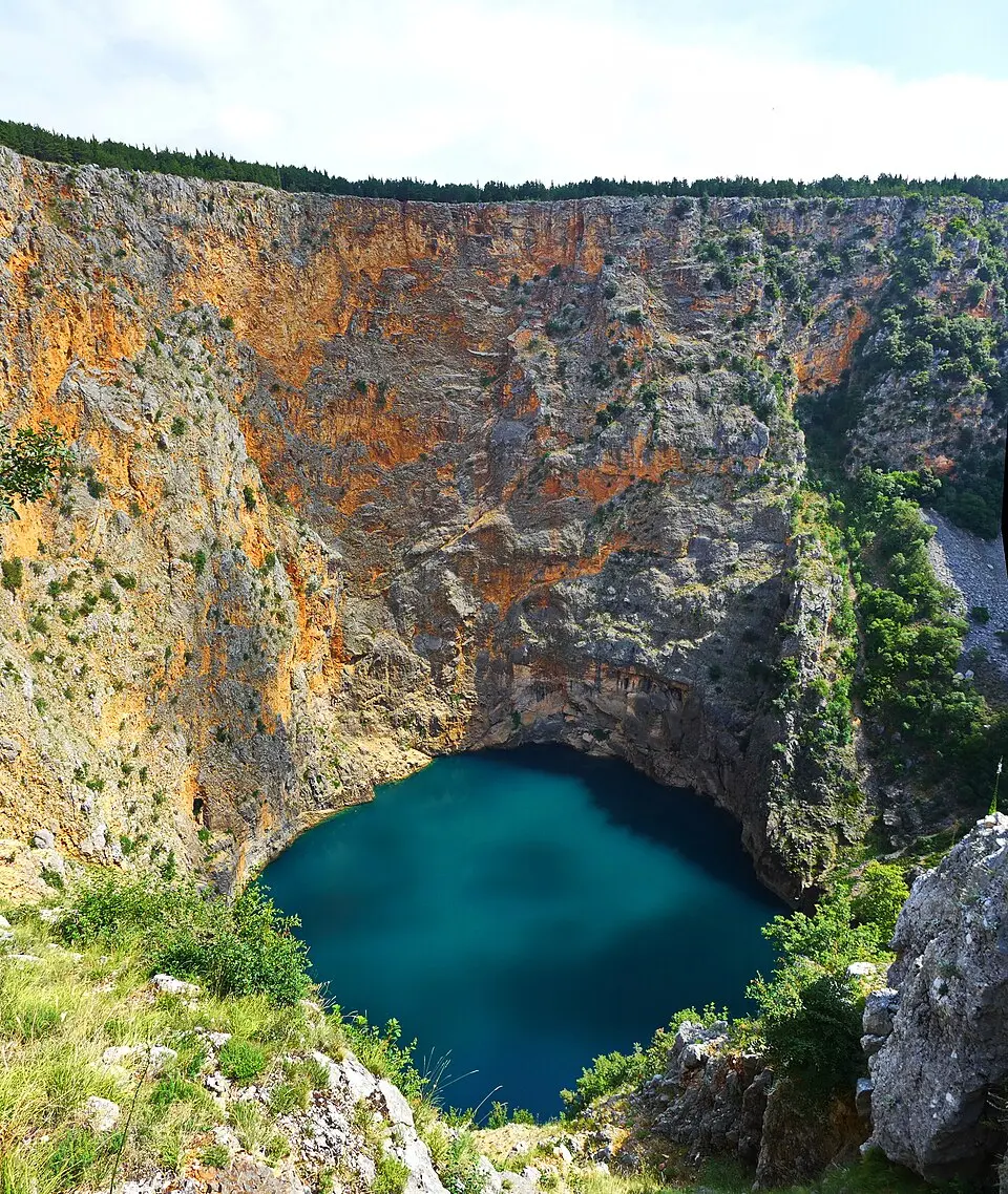 Rdeče jezero