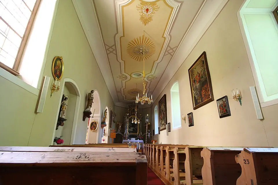 Slika: Ewald Gabardi · CC BY-SA 3.0 Kath. Pfarrkirche hl. Leonhard