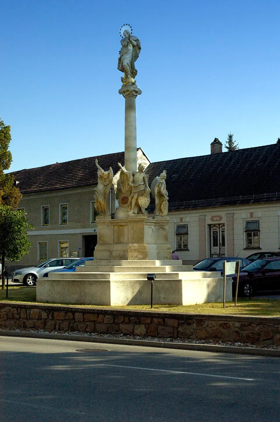 Image: Manfred Kuzel · CC BY-SA 3.0 Mariensäule, Gemeinde Großweikersdorf