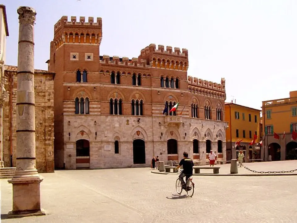 piazza Dante