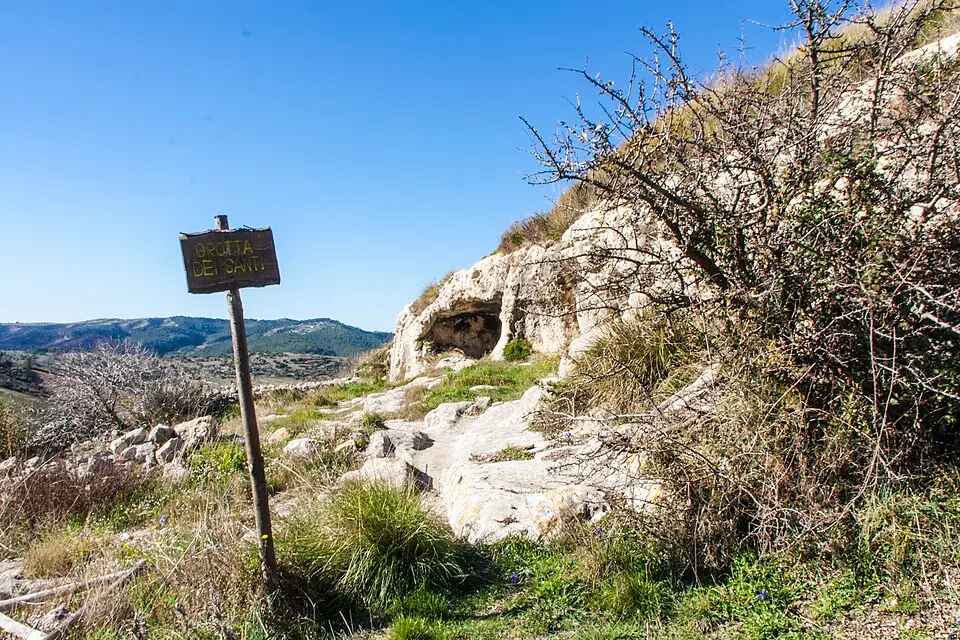 grotta dei Santi