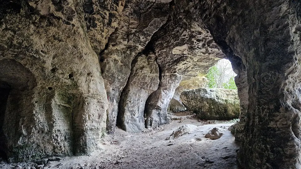grotte de Chérence
