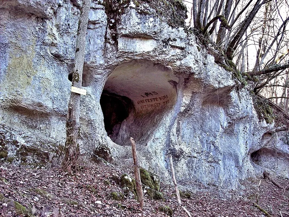 grotte de la Tante Airie