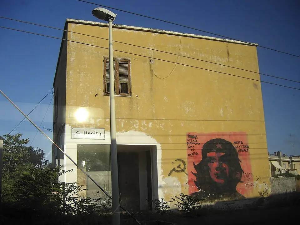 Guardia-Mangano-Santa Venerina railway stop