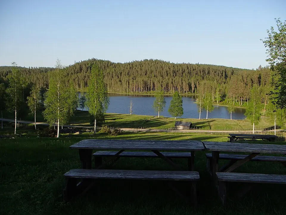 Gudmundstjärn