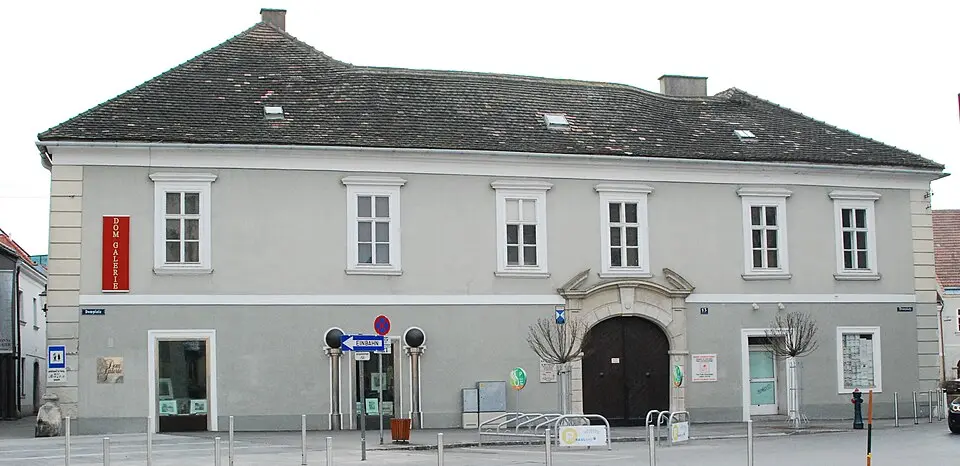 Obrázok: GuentherZ · CC BY 3.0 Bürgerhaus