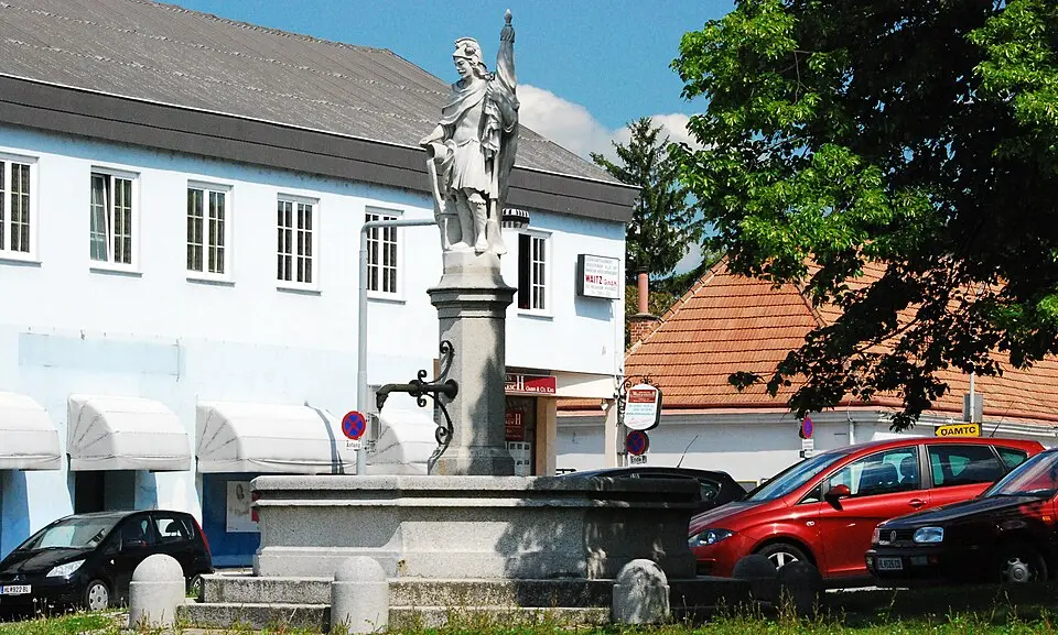 Obrázok: GuentherZ · CC BY 3.0 Florianibrunnen