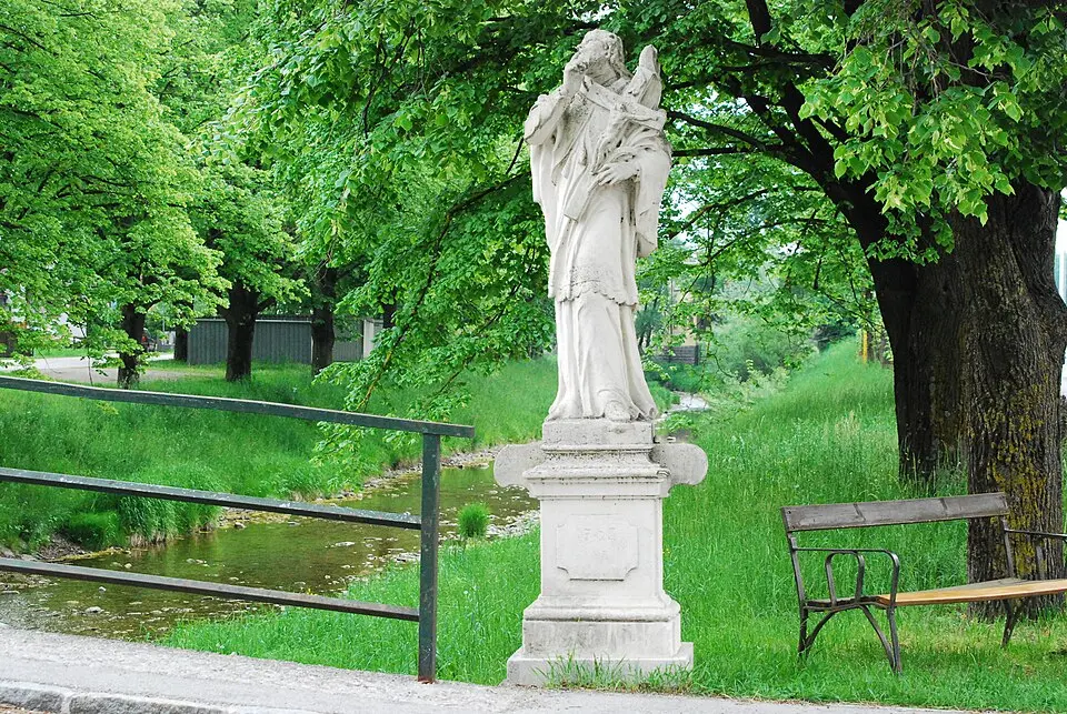 Obrázok: GuentherZ · CC BY 3.0 Figurenbildstock hl. Johannes Nepomuk