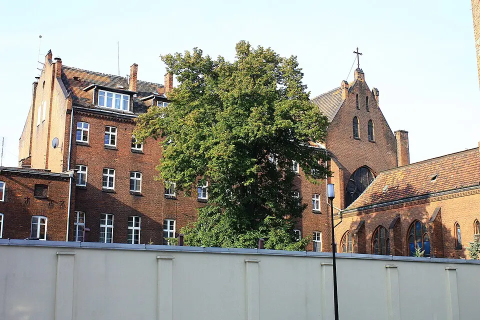 Budynek klasztorny Nazareth, ob. klasztor salezjanów