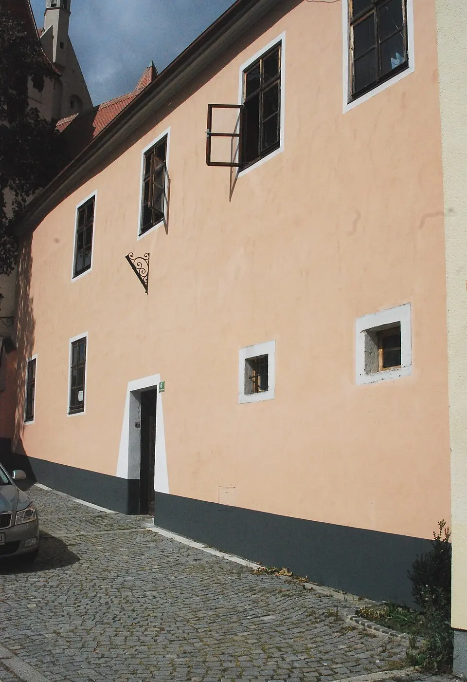 Wohnhaus, ehem. Schule