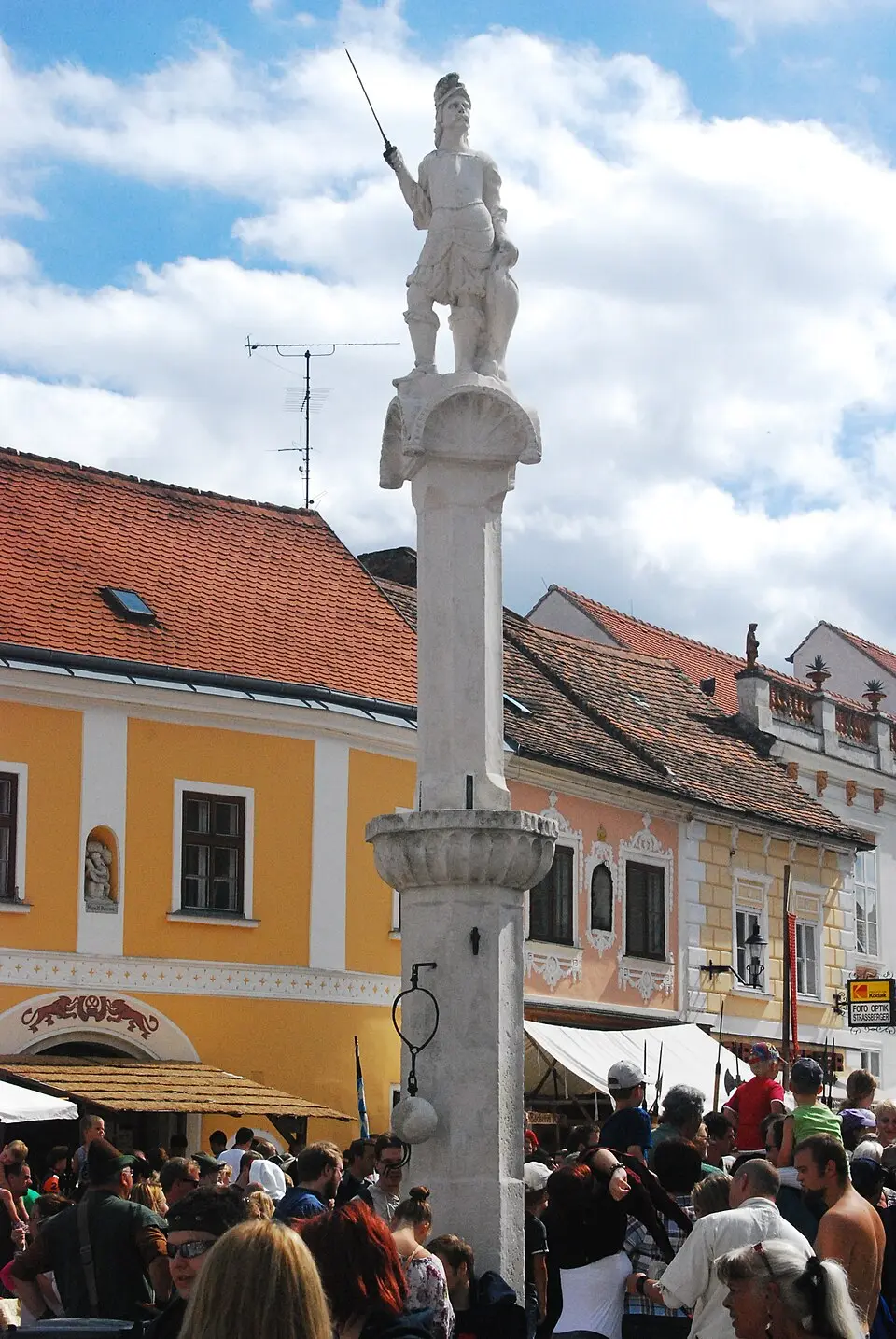 Slika: GuentherZ (talk) · CC BY 3.0 Pranger Eggenburg