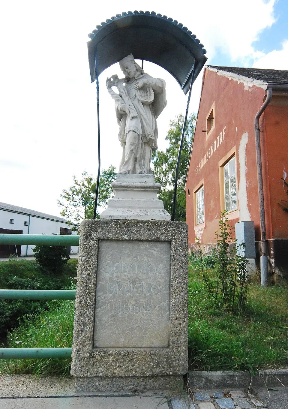 Slika: GuentherZ (talk) · CC BY 3.0 Figurenbildstock hl. Johannes Nepomuk