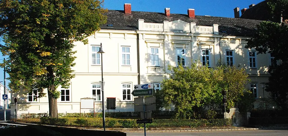Amtsgebäude Koliskoplatz 8, Hollabrunn