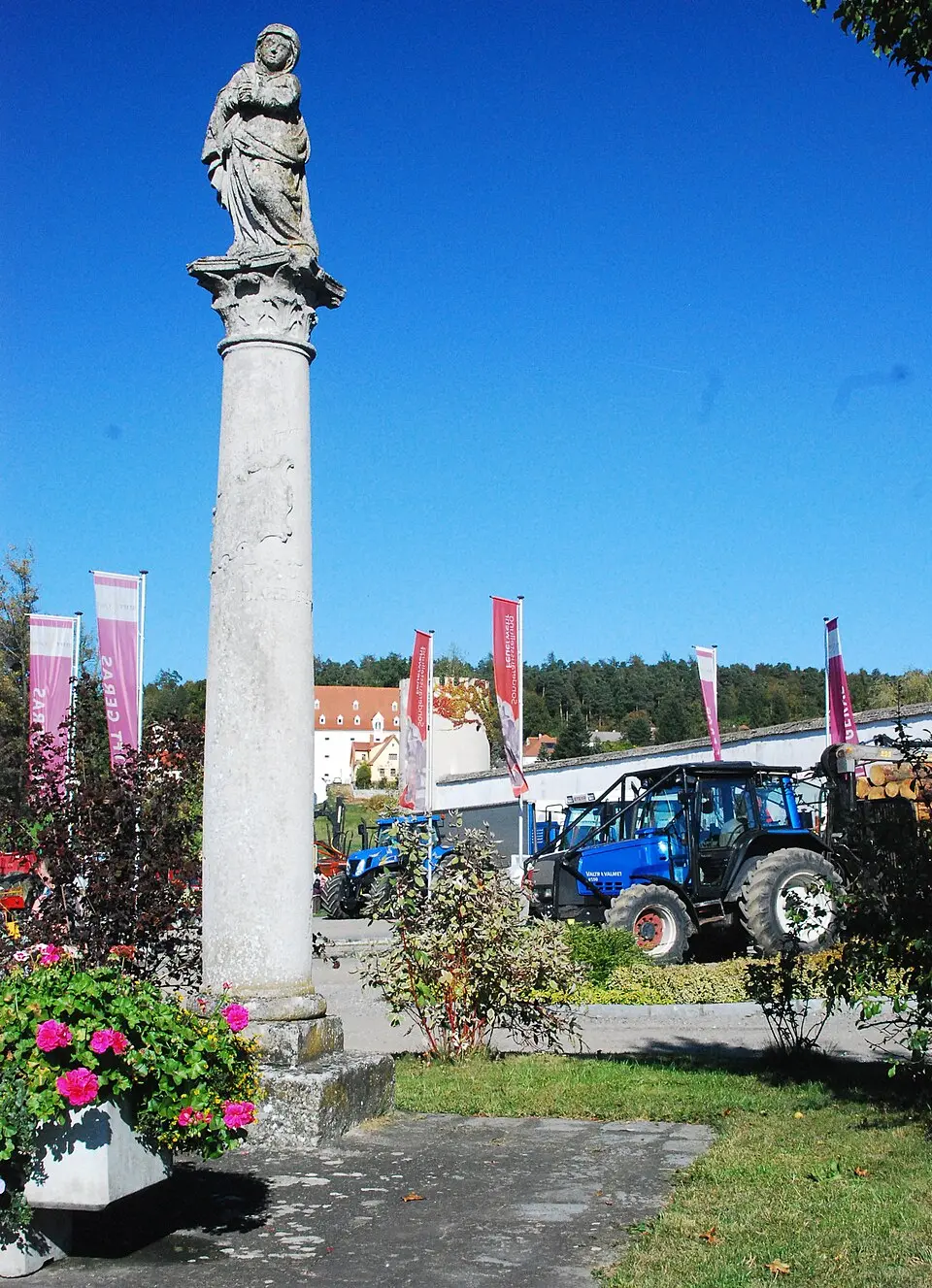 Slika: GuentherZ (talk) · CC BY 3.0 Figurenbildstock Mariensäule